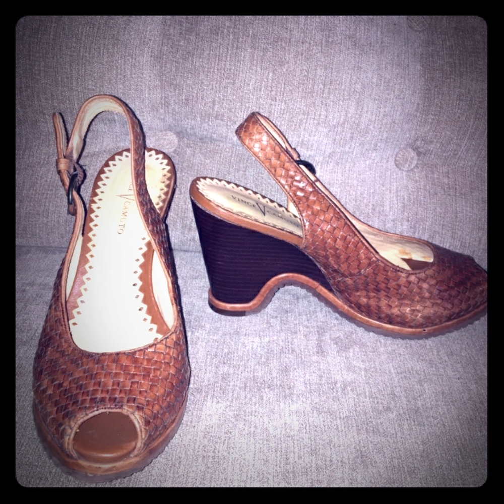 Vince Camuto Wedges